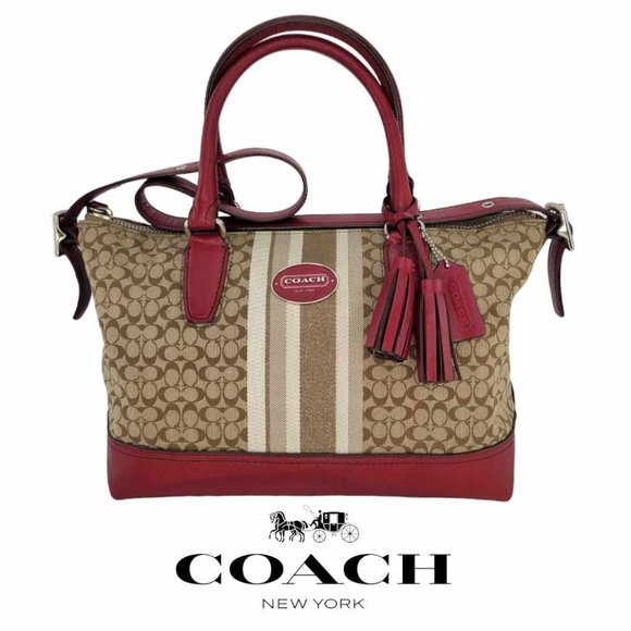 Coach Handbags - AUTHENTICATED COACH Mollie East West Satchel In Signature Jacquard With Stripes